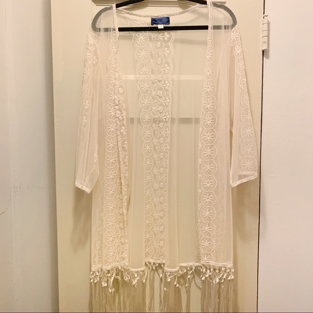Francesca’s cream fringe kimono